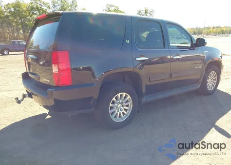 2013 Chevrolet Tahoe Hybrid z USA, uszkodzony, nr VIN 1GNSKDEJ7DR197513